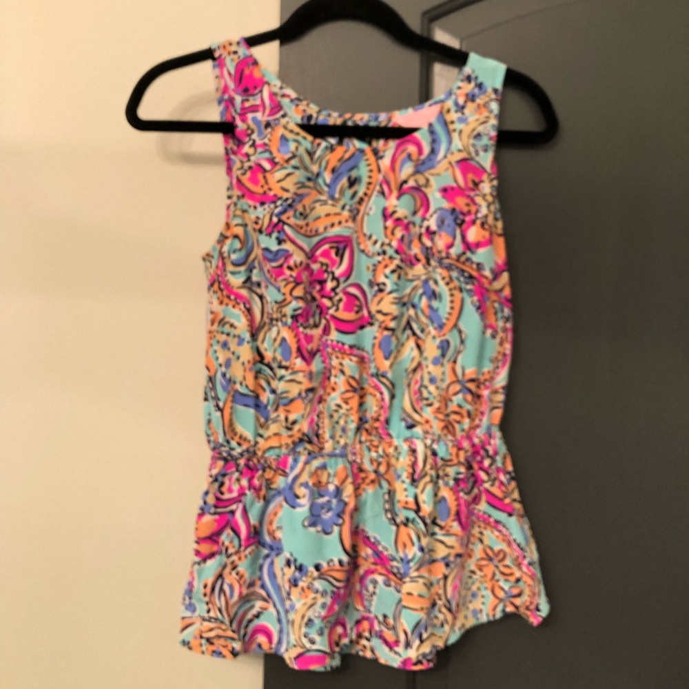 EUC cute spring Pelham shirt